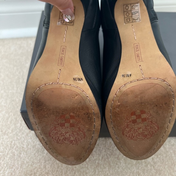 Vince Camuto Ankle Boots - Picture 6 of 6